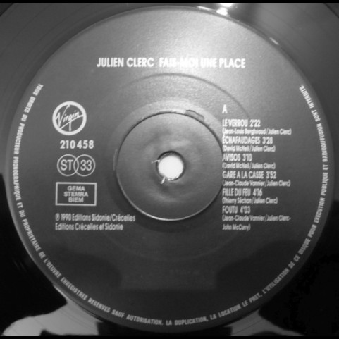 Julien Clerc - Fais-Moi Une Place (1990) [1LP]
