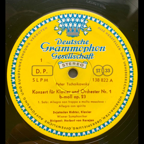Pyotr Ilyich Tchaikovsky - Sviatoslav Richter ∙ Herbert von Karajan ∙ Wiener Symphoniker - Konzert Für Klavier Und Orchester Nr. 1 B-moll (1964) [1LP]
