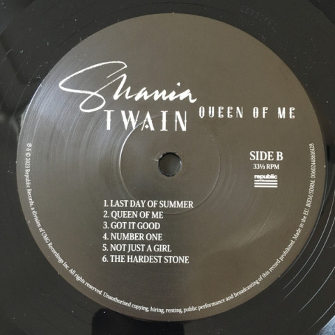 Shania Twain - Queen Of Me (2023) [1LP]