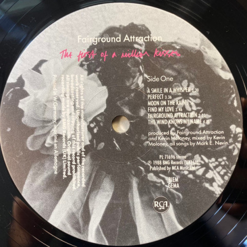 Fairground Attraction - The First Of A Million Kisses (1988) [1LP]