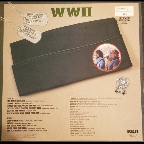 Waylon Jennings & Willie Nelson - WWII (1982) [1LP]